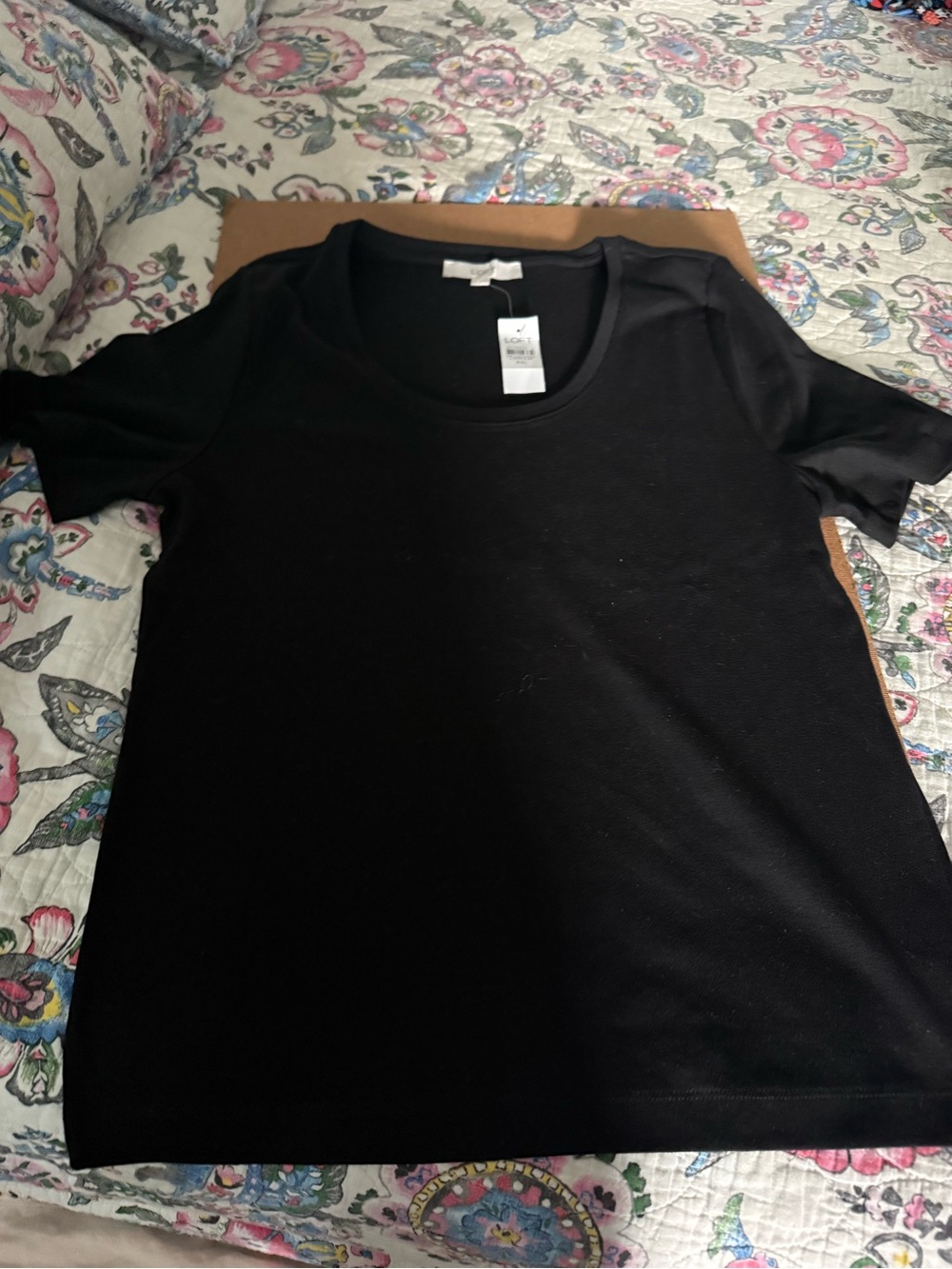 4 LOFT Black Scoop Neck Short Sleeve Tee